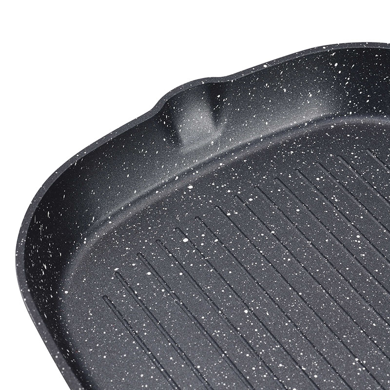 Firma de moda Black Fireproof no Stick Set Forged Cook utensilios de cocina