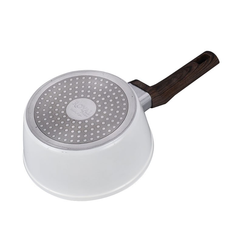 Partitura de grano de madera utensilios de cocina sin palos con lámpara