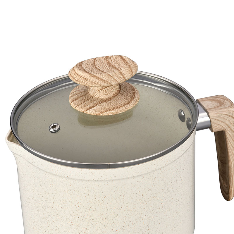 Hoques de cocción de mármol blanco cremoso y sartenes utensilios de cocina forjados