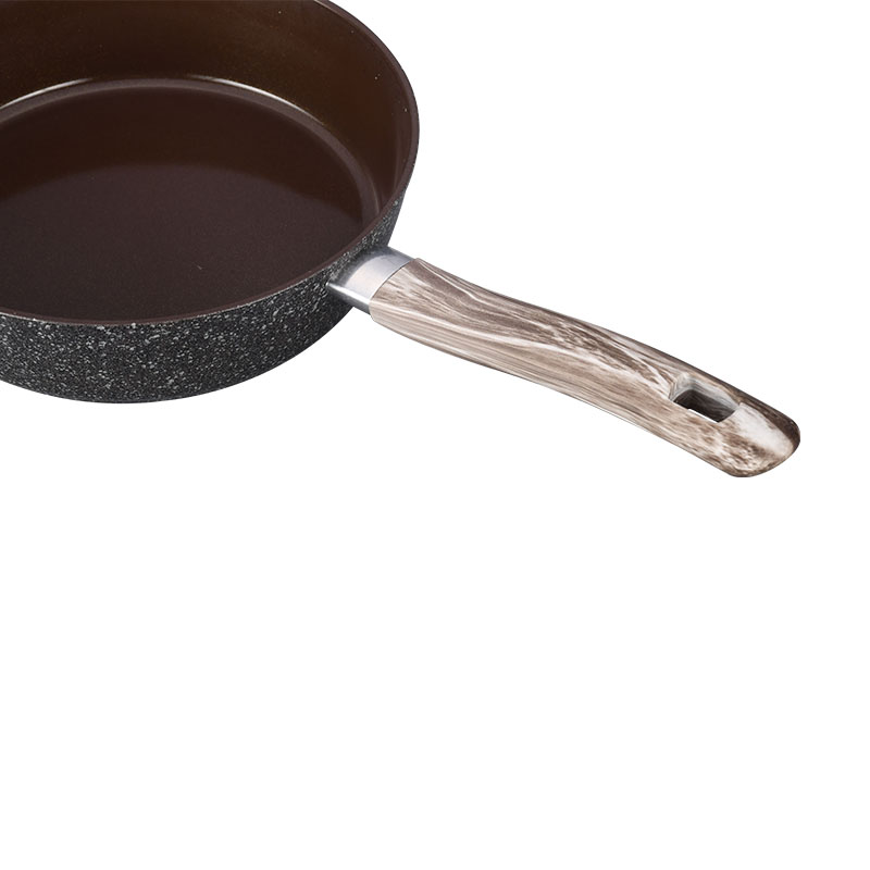 Ceramics sin recubrimiento de coches de cocina juego de cocina forjada
