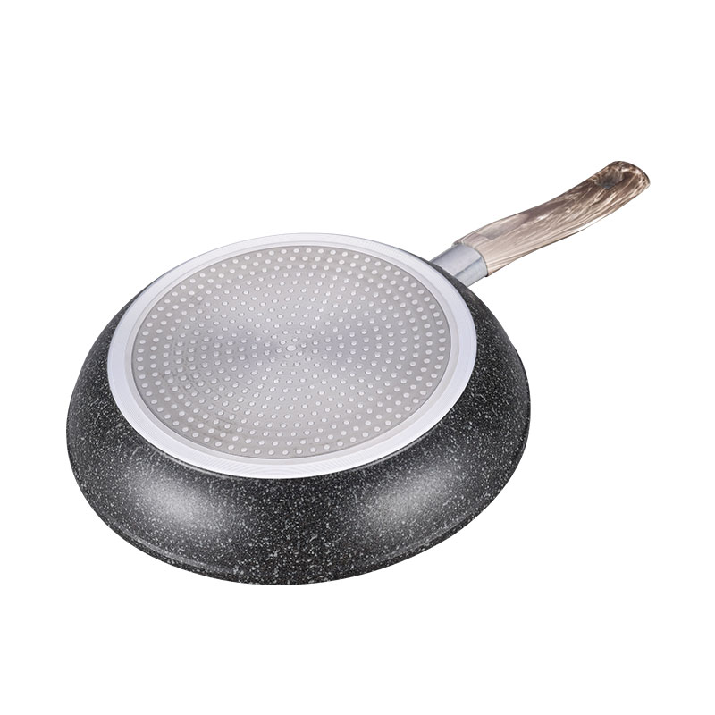 Ceramics sin recubrimiento de coches de cocina juego de cocina forjada