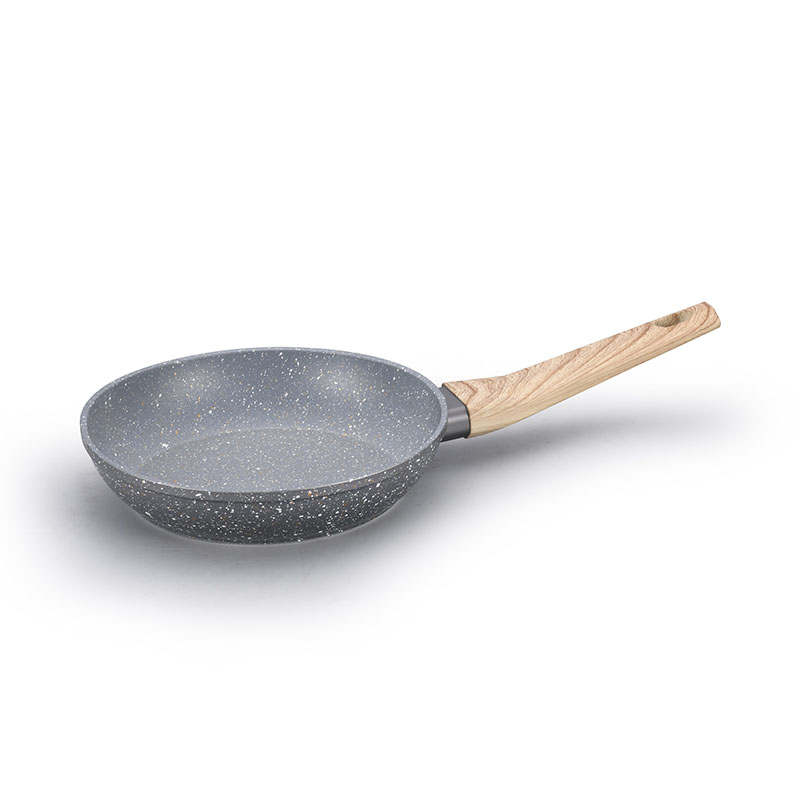Múltiples tamaños Forgados buenos utensilios de cocina sin palos