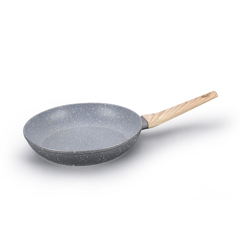 Múltiples tamaños Forgados buenos utensilios de cocina sin palos