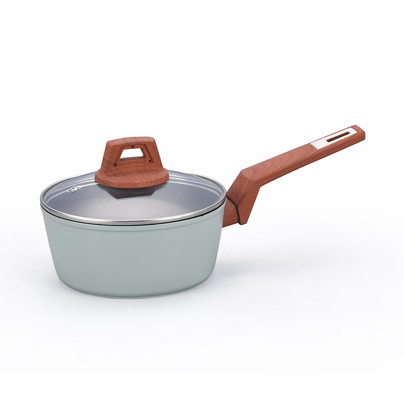 Mango de madera como ollas de aluminio y sartenes utensilios de cocina forjados