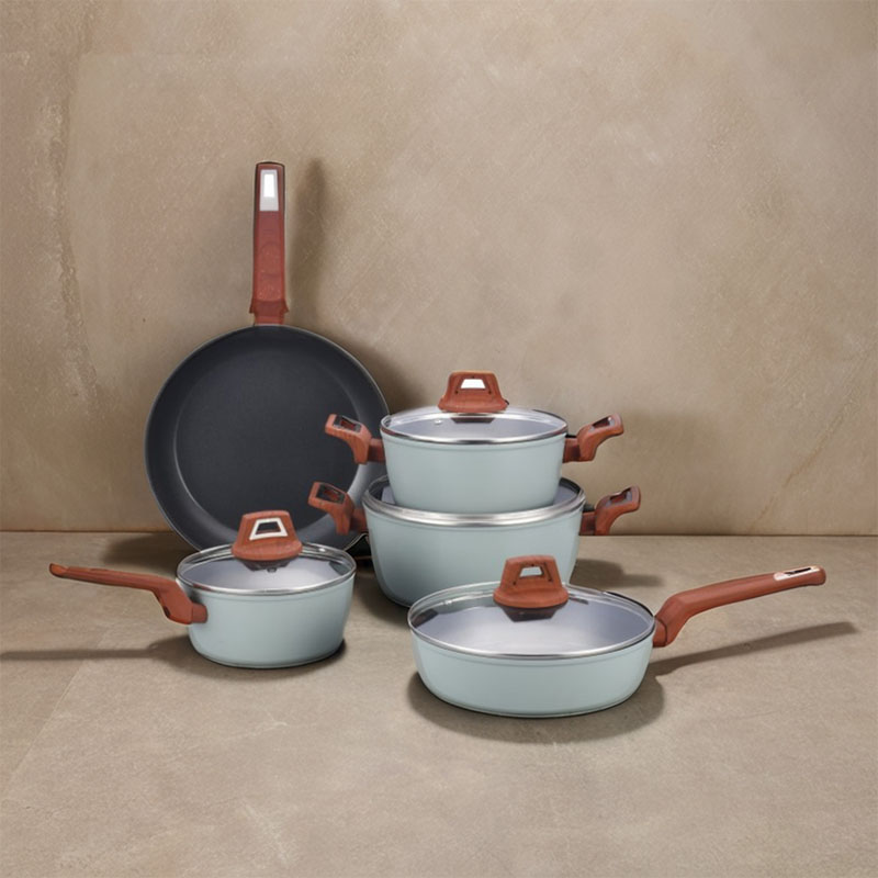 La verdad detrás de la diferencia de precios: ¿En qué se diferencian las sartenes antiadherentes de alta gama y las económicas?